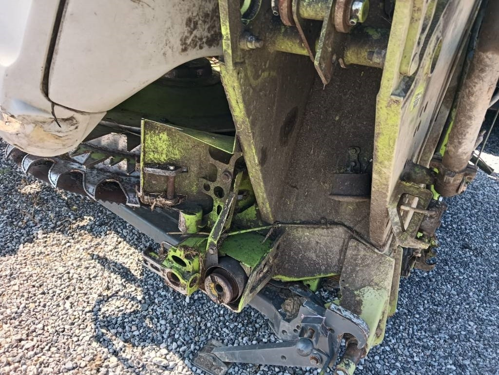 حصادة ذرة Claas Orbis 900: صورة 6