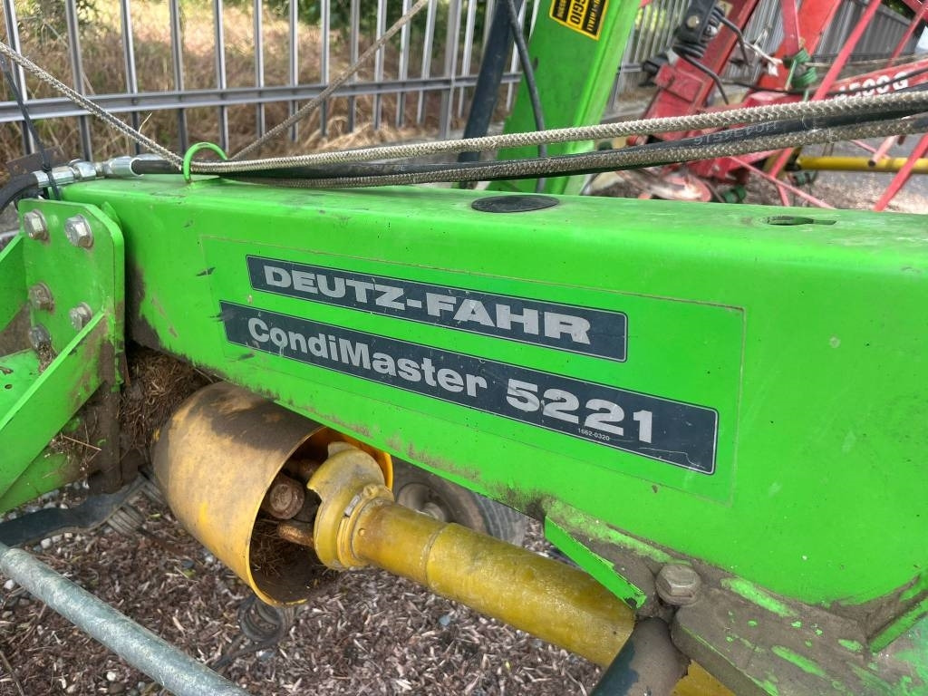 Deutz-fahr 5221 - نشارة الدريس/ شوكة جرف: صورة 2 Deutz-fahr 5221 - نشارة الدريس/ شوكة جرف: صورة 2