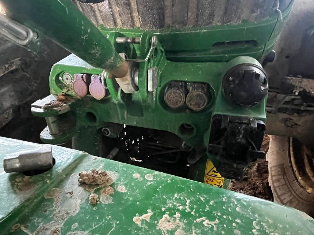 John Deere 6145 R - جرار: صورة 3 John Deere 6145 R - جرار: صورة 3