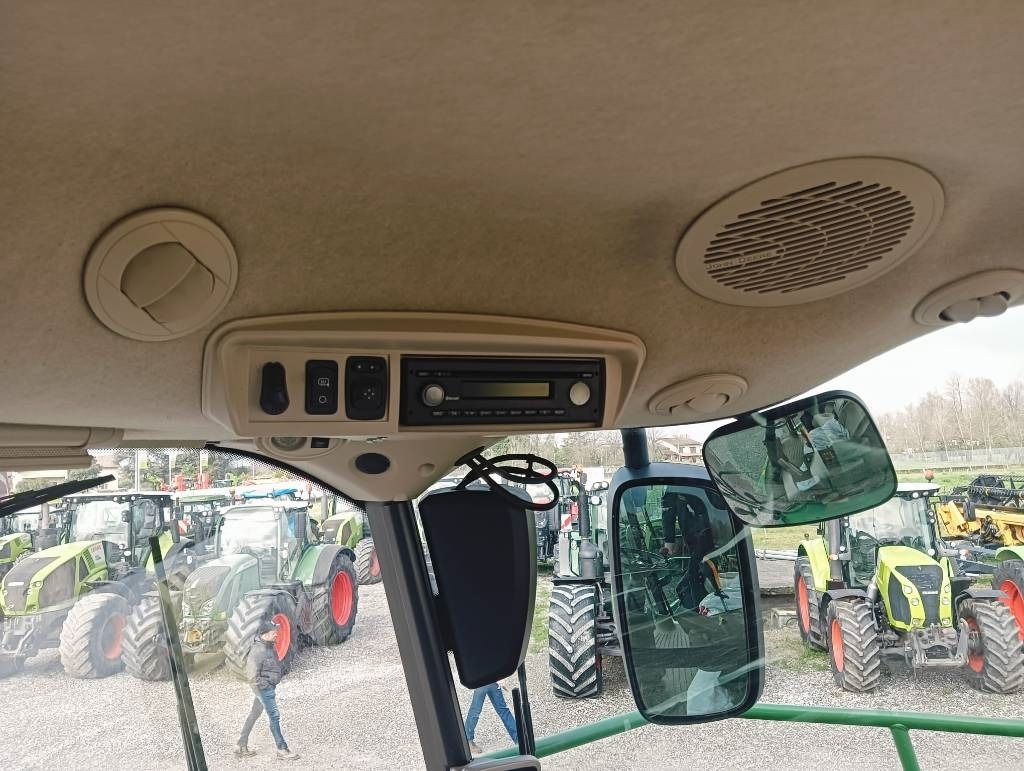 تأجير John Deere 8800  John Deere 8800: صورة 6