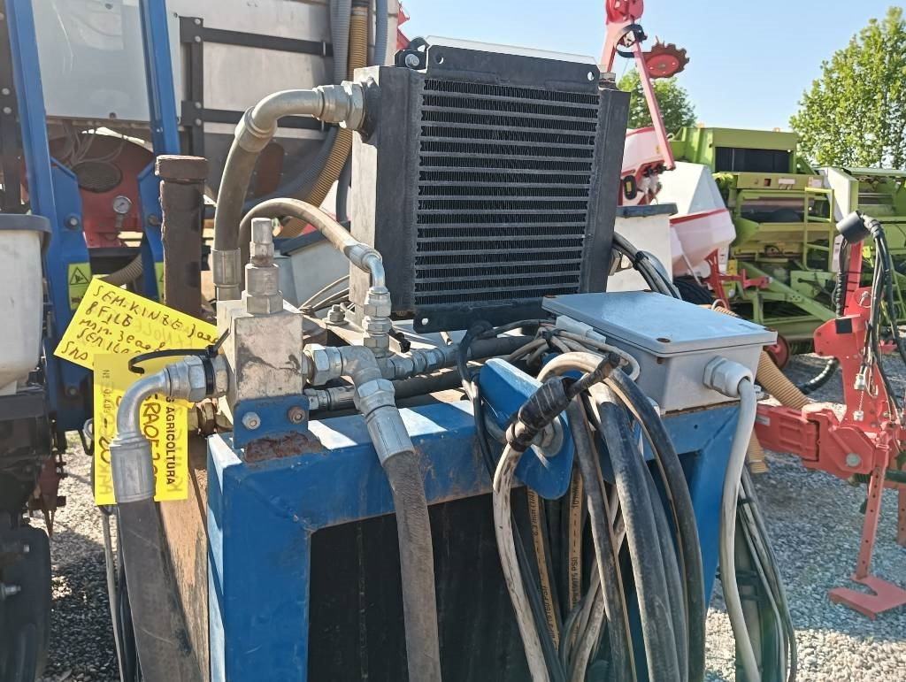 Kinze 3000 - آلة البذر الدقيق: صورة 4 Kinze 3000 - آلة البذر الدقيق: صورة 4