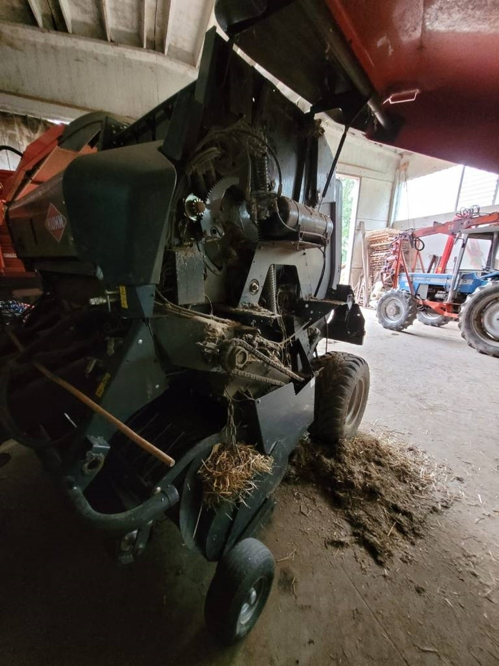 Kuhn VB 2160 - آلة بالات دائرية: صورة 5 Kuhn VB 2160 - آلة بالات دائرية: صورة 5