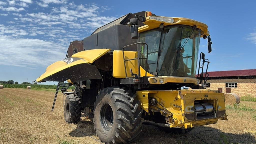 New Holland CR 960 - حصادة: صورة 1 New Holland CR 960 - حصادة: صورة 1