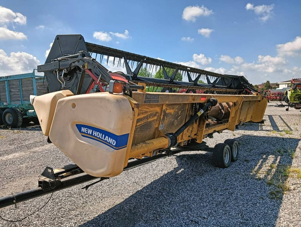 New Holland SOIA FLEX 7 MT - ملحقات حصادات: صورة 1 New Holland SOIA FLEX 7 MT - ملحقات حصادات: صورة 1