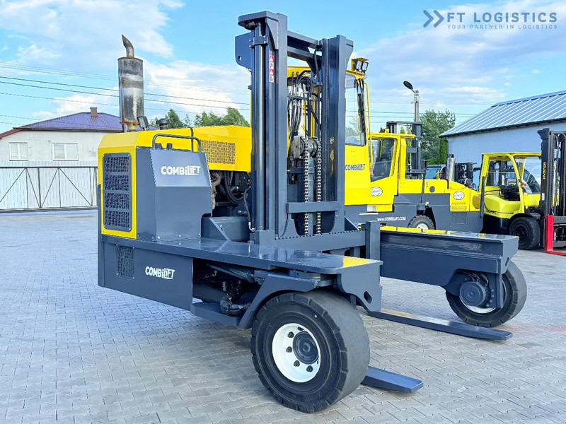 Combilift C14000 / LPG GAS / DUPLEX 3600MM / FREE LIFT / FORK POSITIONER / 1500MM FORKS / LIKE NEW C14000 / LPG GAS / DUPLEX 3600MM / FREE - رافعة شوكية للوصول للأماكن الضيقة ب4 اتجاهات: صورة 3 Combilift C14000 / LPG GAS / DUPLEX 3600MM / FREE LIFT / FORK POSITIONER / 1500MM FORKS / LIKE NEW C14000 / LPG GAS / DUPLEX 3600MM / FREE - رافعة شوكية للوصول للأماكن الضيقة ب4 اتجاهات: صورة 3