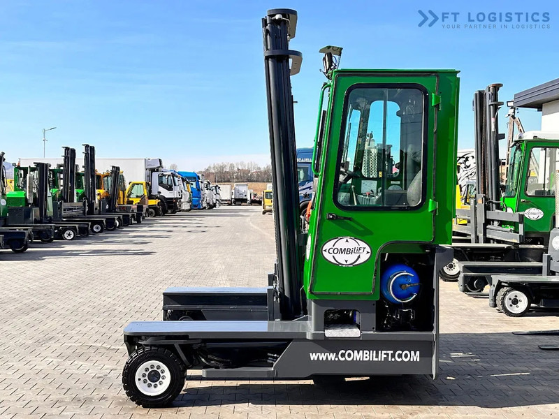 Combilift C4000 / LPG / DUPLEX / 4500MM / FREE LIFT / LIKE NEW C4000 / LPG / DUPLEX / 4500MM / FREE LIFT / LIKE NEW - رافعة شوكية للوصول للأماكن الضيقة ب4 اتجاهات: صورة 3 Combilift C4000 / LPG / DUPLEX / 4500MM / FREE LIFT / LIKE NEW C4000 / LPG / DUPLEX / 4500MM / FREE LIFT / LIKE NEW - رافعة شوكية للوصول للأماكن الضيقة ب4 اتجاهات: صورة 3