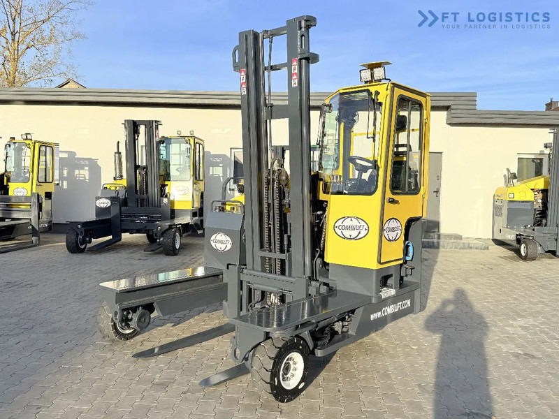 Combilift C4000 – LPG – DUPLEX 4600mm – FREE LIFT – SIDE SHIFT – EXCELLENT CONDITION Wide selection of four-way and side-loading forklifts - رافعة شوكية للوصول للأماكن الضيقة ب4 اتجاهات: صورة 1 Combilift C4000 – LPG – DUPLEX 4600mm – FREE LIFT – SIDE SHIFT – EXCELLENT CONDITION Wide selection of four-way and side-loading forklifts - رافعة شوكية للوصول للأماكن الضيقة ب4 اتجاهات: صورة 1