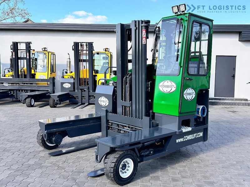 Combilift C4000 / TRIPLEX / 4900MM / LPG / FREE LIFT / FORK SHIFT / LIKE NEW C4000 / TRIPLEX / 4900MM / LPG / FREE LIFT / FORK SHIFT / LIK - رافعة شوكية للوصول للأماكن الضيقة ب4 اتجاهات: صورة 3 Combilift C4000 / TRIPLEX / 4900MM / LPG / FREE LIFT / FORK SHIFT / LIKE NEW C4000 / TRIPLEX / 4900MM / LPG / FREE LIFT / FORK SHIFT / LIK - رافعة شوكية للوصول للأماكن الضيقة ب4 اتجاهات: صورة 3