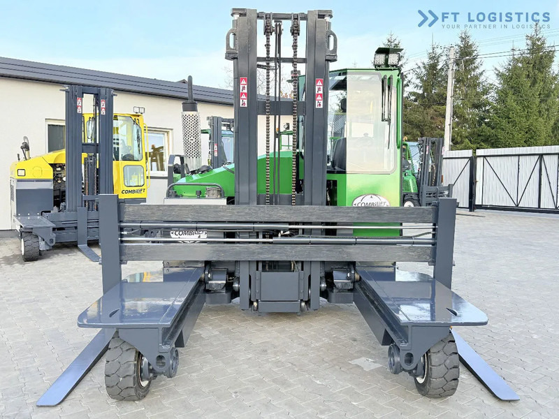 Combilift C4500 / DIESEL / DUPLEX 4000MM / WIDE FORK POSITIONER / HEATING / FULL CABIN / EXCELLENT CONDITION / A wide range of four-way an - رافعة شوكية للوصول للأماكن الضيقة ب4 اتجاهات: صورة 5 Combilift C4500 / DIESEL / DUPLEX 4000MM / WIDE FORK POSITIONER / HEATING / FULL CABIN / EXCELLENT CONDITION / A wide range of four-way an - رافعة شوكية للوصول للأماكن الضيقة ب4 اتجاهات: صورة 5