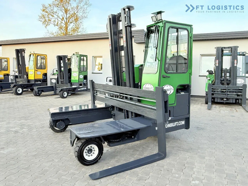 Combilift C4500 / DIESEL / DUPLEX 4000MM / WIDE FORK POSITIONER / HEATING / FULL CABIN / EXCELLENT CONDITION / A wide range of four-way an - رافعة شوكية للوصول للأماكن الضيقة ب4 اتجاهات: صورة 2 Combilift C4500 / DIESEL / DUPLEX 4000MM / WIDE FORK POSITIONER / HEATING / FULL CABIN / EXCELLENT CONDITION / A wide range of four-way an - رافعة شوكية للوصول للأماكن الضيقة ب4 اتجاهات: صورة 2