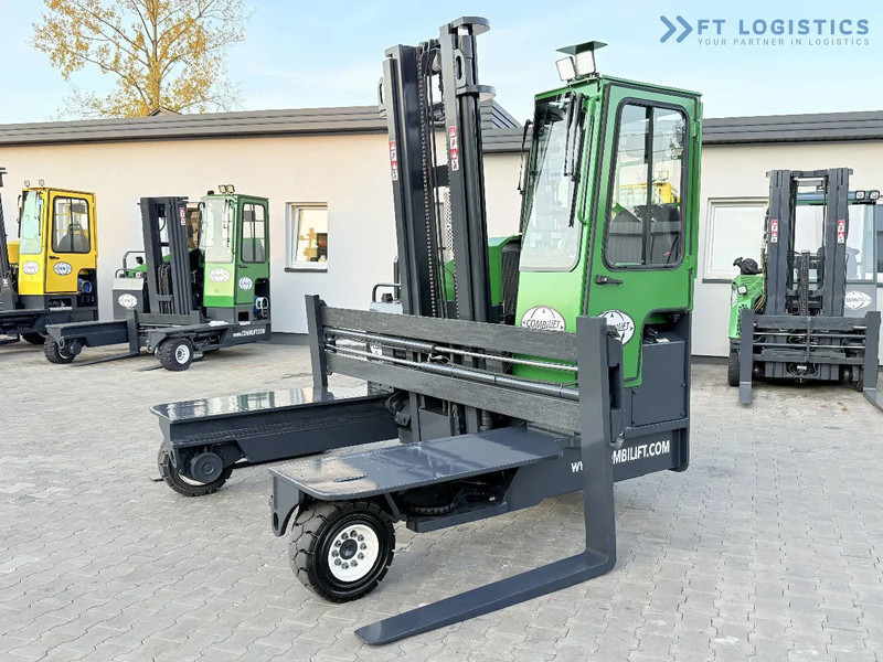 Combilift C4500 / DIESEL / DUPLEX 4000MM / WIDE FORK POSITIONER / HEATING / FULL CABIN / EXCELLENT CONDITION / A wide range of four-way an - رافعة شوكية للوصول للأماكن الضيقة ب4 اتجاهات: صورة 1 Combilift C4500 / DIESEL / DUPLEX 4000MM / WIDE FORK POSITIONER / HEATING / FULL CABIN / EXCELLENT CONDITION / A wide range of four-way an - رافعة شوكية للوصول للأماكن الضيقة ب4 اتجاهات: صورة 1