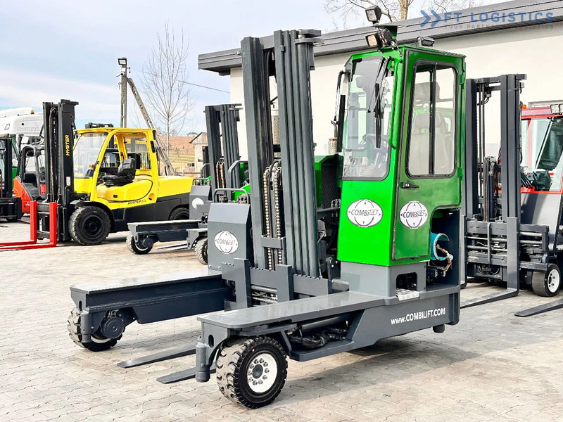 Combilift C4500 / LPG / TRIPLEX / 5500MM / FREE LIFT / HYDRAULIC FORK SHIFT / Like New C4500 / LPG / TRIPLEX / 5500MM / FREE LIFT / HYDRAU - رافعة شوكية للوصول للأماكن الضيقة ب4 اتجاهات: صورة 1 Combilift C4500 / LPG / TRIPLEX / 5500MM / FREE LIFT / HYDRAULIC FORK SHIFT / Like New C4500 / LPG / TRIPLEX / 5500MM / FREE LIFT / HYDRAU - رافعة شوكية للوصول للأماكن الضيقة ب4 اتجاهات: صورة 1