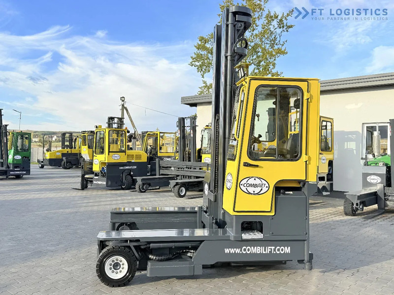 Combilift C5000 / DIESEL / TRIPLEX 7600MM / FULL FREE LIFT / FORK POSITIONER / HEATING / FULL HEATED CABIN / EXCELLENT CONDITION / Wide ra - رافعة شوكية للوصول للأماكن الضيقة ب4 اتجاهات: صورة 2 Combilift C5000 / DIESEL / TRIPLEX 7600MM / FULL FREE LIFT / FORK POSITIONER / HEATING / FULL HEATED CABIN / EXCELLENT CONDITION / Wide ra - رافعة شوكية للوصول للأماكن الضيقة ب4 اتجاهات: صورة 2