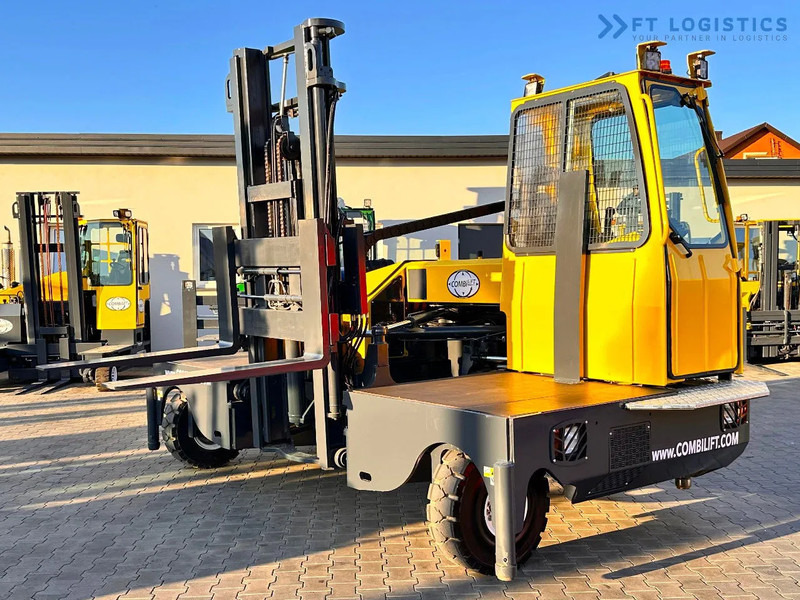 Combilift C5000SL / 5T / DUPLEX – 4000 MM / FREE LIFT / LPG / LIKE NEW!!! C5000SL / 5T / DUPLEX – 4000 MM / FREE LIFT / LPG / LIKE NEW!!! - رافعة شوكية للوصول للأماكن الضيقة ب4 اتجاهات: صورة 1 Combilift C5000SL / 5T / DUPLEX – 4000 MM / FREE LIFT / LPG / LIKE NEW!!! C5000SL / 5T / DUPLEX – 4000 MM / FREE LIFT / LPG / LIKE NEW!!! - رافعة شوكية للوصول للأماكن الضيقة ب4 اتجاهات: صورة 1