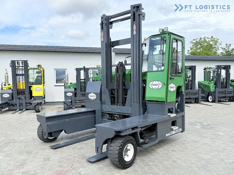 Combilift C8000 / GAS / DUPLEX – 4700MM / FORK POSITIONER / FREE LIFT / FULL HEATED CABIN / ONLY 5141 HOURS / CONDITION – LIKE NEW! C8000 - رافعة شوكية للوصول للأماكن الضيقة ب4 اتجاهات: صورة 1 Combilift C8000 / GAS / DUPLEX – 4700MM / FORK POSITIONER / FREE LIFT / FULL HEATED CABIN / ONLY 5141 HOURS / CONDITION – LIKE NEW! C8000 - رافعة شوكية للوصول للأماكن الضيقة ب4 اتجاهات: صورة 1