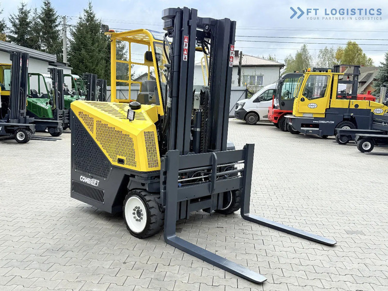 Combilift CB4000 / GAS / TRIPLEX 5200MM / FREE LIFT / FORK POSITIONER / SIDE SHIFT / EXCELLENT CONDITION / Wide range of four-way and side - رافعة شوكية للوصول للأماكن الضيقة ب4 اتجاهات: صورة 5 Combilift CB4000 / GAS / TRIPLEX 5200MM / FREE LIFT / FORK POSITIONER / SIDE SHIFT / EXCELLENT CONDITION / Wide range of four-way and side - رافعة شوكية للوصول للأماكن الضيقة ب4 اتجاهات: صورة 5