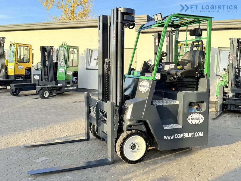 Combilift CB4000 / GAS / TRIPLEX 5200MM / FREE LIFT / FORK POSITIONER / SIDE SHIFT / EXCELLENT CONDITION / Wide range of four-way and side - رافعة شوكية للوصول للأماكن الضيقة ب4 اتجاهات: صورة 2 Combilift CB4000 / GAS / TRIPLEX 5200MM / FREE LIFT / FORK POSITIONER / SIDE SHIFT / EXCELLENT CONDITION / Wide range of four-way and side - رافعة شوكية للوصول للأماكن الضيقة ب4 اتجاهات: صورة 2