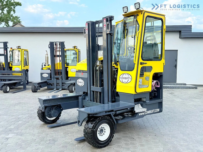 Combilift COMBILIFT C3000XL LARGE CABIN – DUPLEX 3200mm – Year 2015 – LPG – FREE LIFT – SIDESHIFT – CONDITION 5/5 COMBILIFT C3000XL LARGE - رافعة شوكية للوصول للأماكن الضيقة ب4 اتجاهات: صورة 1 Combilift COMBILIFT C3000XL LARGE CABIN – DUPLEX 3200mm – Year 2015 – LPG – FREE LIFT – SIDESHIFT – CONDITION 5/5 COMBILIFT C3000XL LARGE - رافعة شوكية للوصول للأماكن الضيقة ب4 اتجاهات: صورة 1