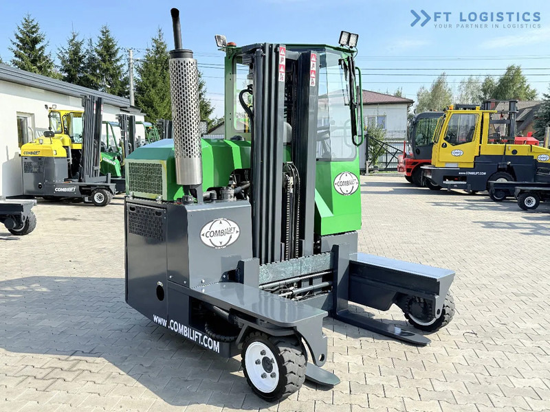 Combilift Combilift C2500 / GAS / TRIPLEX 4900MM / FREE LIFT / ONLY 2446 HOURS / FORK POSITIONER / FULL CABIN / PERFECT CONDITION / Wide r - رافعة شوكية للوصول للأماكن الضيقة ب4 اتجاهات: صورة 5 Combilift Combilift C2500 / GAS / TRIPLEX 4900MM / FREE LIFT / ONLY 2446 HOURS / FORK POSITIONER / FULL CABIN / PERFECT CONDITION / Wide r - رافعة شوكية للوصول للأماكن الضيقة ب4 اتجاهات: صورة 5