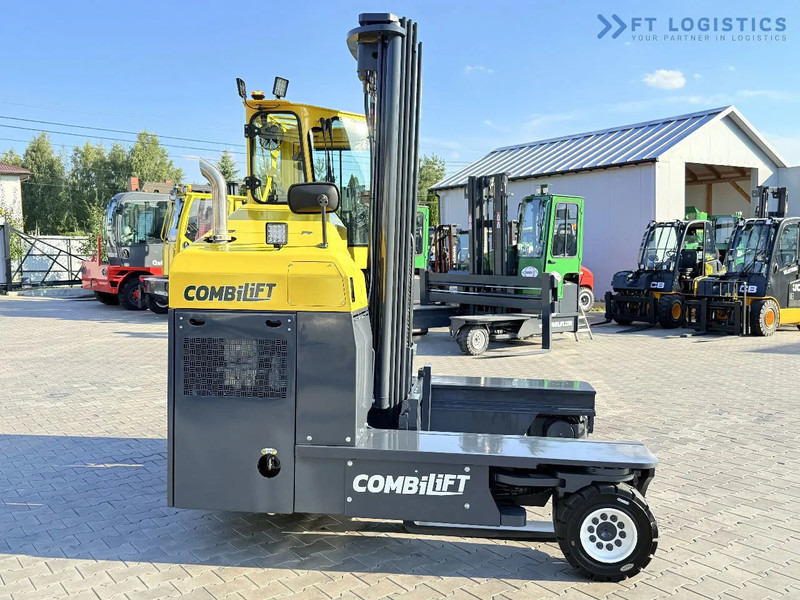 رافعة شوكية للوصول للأماكن الضيقة ب4 اتجاهات Combilift Combilift C5000 / DIESEL / TRIPLEX 6000MM / FREE LIFT / FORK POSITIONER / BUILT-IN SCALE / HEATING / FULL CABIN / PERFECT CONDIT: صورة 9 رافعة شوكية للوصول للأماكن الضيقة ب4 اتجاهات Combilift Combilift C5000 / DIESEL / TRIPLEX 6000MM / FREE LIFT / FORK POSITIONER / BUILT-IN SCALE / HEATING / FULL CABIN / PERFECT CONDIT: صورة 9