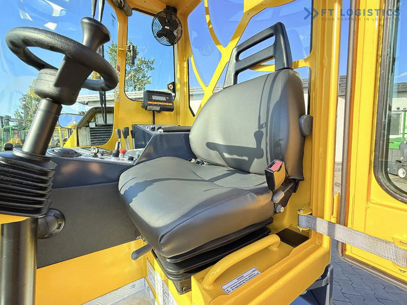 رافعة شوكية للوصول للأماكن الضيقة ب4 اتجاهات Combilift Combilift C5000 / DIESEL / TRIPLEX 6000MM / FREE LIFT / FORK POSITIONER / BUILT-IN SCALE / HEATING / FULL CABIN / PERFECT CONDIT: صورة 18 رافعة شوكية للوصول للأماكن الضيقة ب4 اتجاهات Combilift Combilift C5000 / DIESEL / TRIPLEX 6000MM / FREE LIFT / FORK POSITIONER / BUILT-IN SCALE / HEATING / FULL CABIN / PERFECT CONDIT: صورة 18