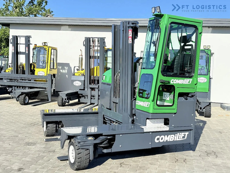 Combilift Combilift FOUR-WAY MULTIDIRECTIONAL FORKLIFT C4500 / DIESEL / TRIPLEX 4900MM / ONLY 4854 HOURS / FORK POSITIONER / FULL CABIN – - رافعة شوكية للوصول للأماكن الضيقة ب4 اتجاهات: صورة 3 Combilift Combilift FOUR-WAY MULTIDIRECTIONAL FORKLIFT C4500 / DIESEL / TRIPLEX 4900MM / ONLY 4854 HOURS / FORK POSITIONER / FULL CABIN – - رافعة شوكية للوصول للأماكن الضيقة ب4 اتجاهات: صورة 3