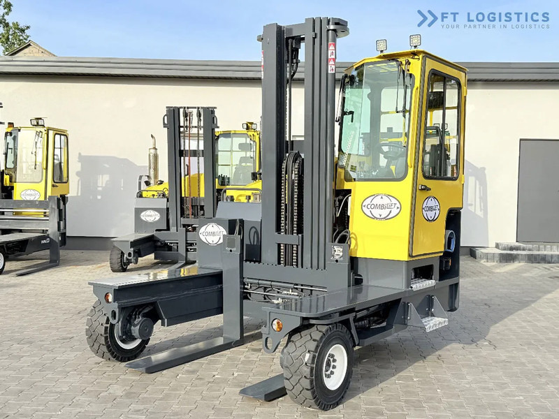 Combilift FOUR-WAY / MULTI-DIRECTIONAL FORKLIFT C5000XL / GAS / TRIPLEX 6000MM / FREE LIFT / FORK POSITIONER / HEATING / EXTENDABLE FORKS - رافعة شوكية للوصول للأماكن الضيقة ب4 اتجاهات: صورة 1 Combilift FOUR-WAY / MULTI-DIRECTIONAL FORKLIFT C5000XL / GAS / TRIPLEX 6000MM / FREE LIFT / FORK POSITIONER / HEATING / EXTENDABLE FORKS - رافعة شوكية للوصول للأماكن الضيقة ب4 اتجاهات: صورة 1