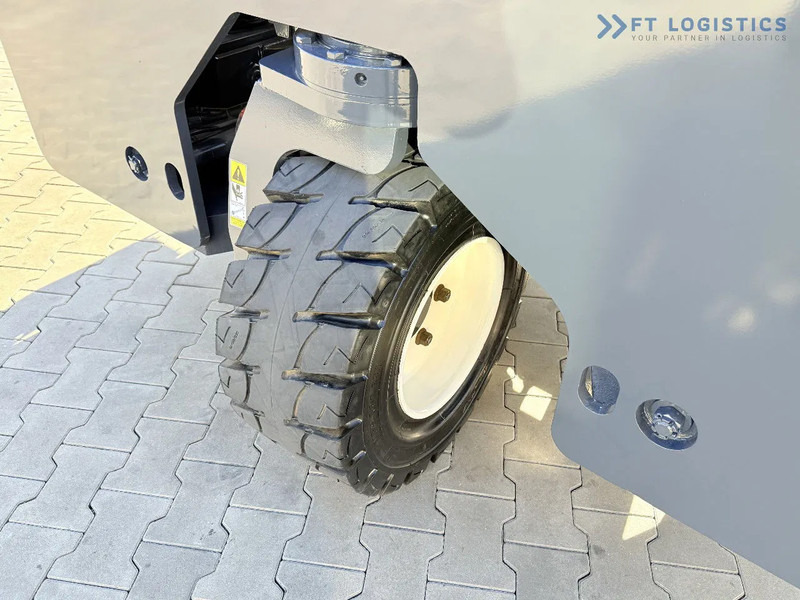 رافعة شوكية للوصول للأماكن الضيقة ب4 اتجاهات Combilift FOUR-WAY MULTIDIRECTIONAL FORKLIFT C5000 / GAS / TRIPLEX 6000MM / ONLY 4263 HOURS / FORK POSITIONER / EXCELLENT CONDITION / Wide: صورة 8