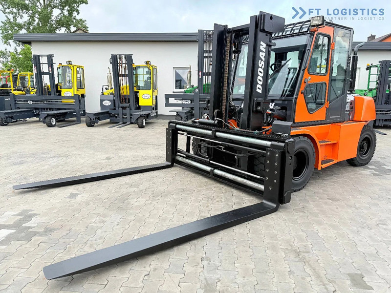 Doosan DOOSAN / DUPLEX 3000MM / SIDE SHIFT / FORK POSITIONER / 2500MM FORKS / 7000KG / CABIN / LIKE NEW DOOSAN / DUPLEX 3000MM / SIDE S - رافعة شوكية ديزل: صورة 1 Doosan DOOSAN / DUPLEX 3000MM / SIDE SHIFT / FORK POSITIONER / 2500MM FORKS / 7000KG / CABIN / LIKE NEW DOOSAN / DUPLEX 3000MM / SIDE S - رافعة شوكية ديزل: صورة 1