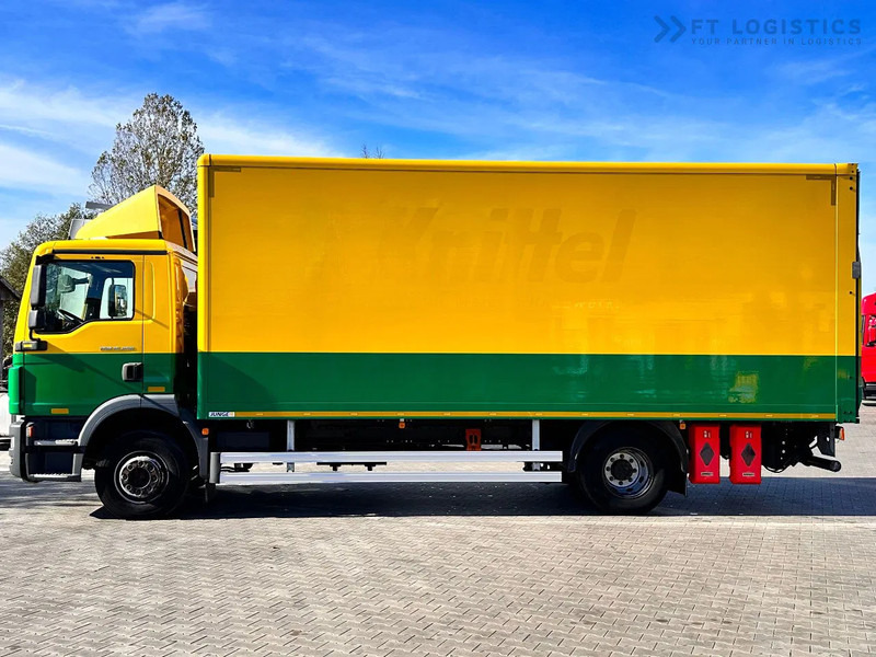 MAN TGM 15.250 MAN TGM 15.250 4X2 / CONTAINER - 16 PALLETS / TAIL LIFT / TIRES 80% / PERFECT CONDITION - شاحنة صندوقية: صورة 3 MAN TGM 15.250 MAN TGM 15.250 4X2 / CONTAINER - 16 PALLETS / TAIL LIFT / TIRES 80% / PERFECT CONDITION - شاحنة صندوقية: صورة 3