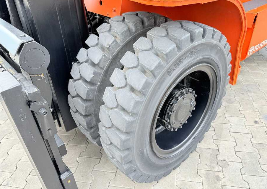 Toyota 60-5FD80 / DIESEL / DUPLEX - 4500MM / NEW TYRES / HEATED CABIN / 8 TON / UDT / EXCELLENT CONDITION - رافعة شوكية ديزل: صورة 4 Toyota 60-5FD80 / DIESEL / DUPLEX - 4500MM / NEW TYRES / HEATED CABIN / 8 TON / UDT / EXCELLENT CONDITION - رافعة شوكية ديزل: صورة 4