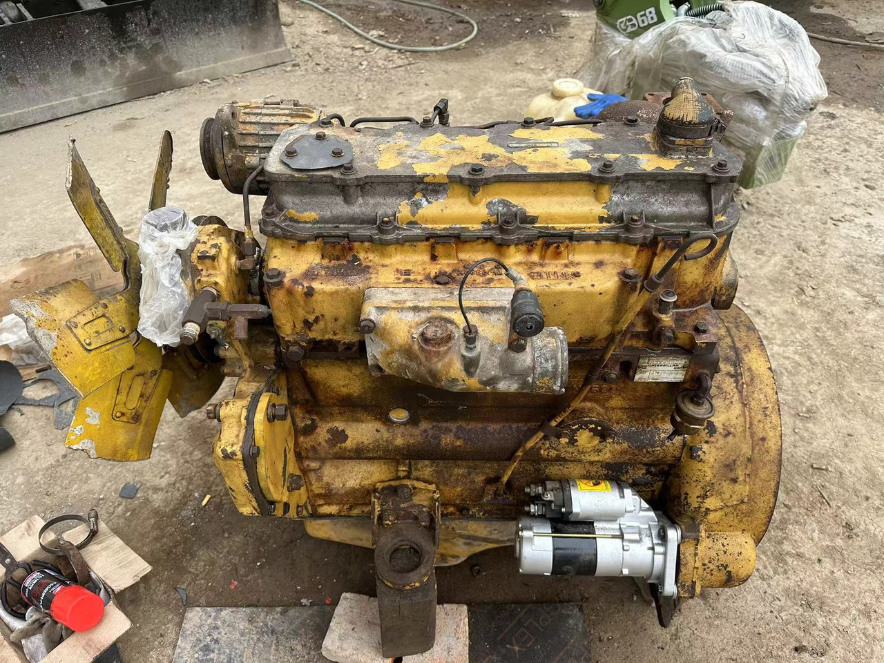 CATERPILLAR 3204 - محرك - حفّار: صورة 3 CATERPILLAR 3204 - محرك - حفّار: صورة 3