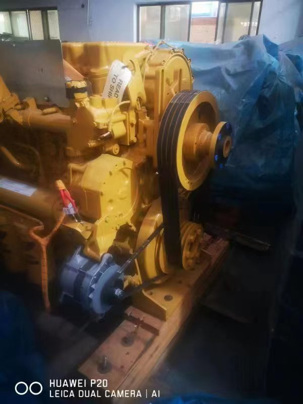 CATERPILLAR C18 - محرك - آلات الإنشاء: صورة 3 CATERPILLAR C18 - محرك - آلات الإنشاء: صورة 3