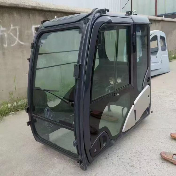 HITACHI ZX200-3 ZX210-3 ZX240-3 - كابينة - حفّار: صورة 3 HITACHI ZX200-3 ZX210-3 ZX240-3 - كابينة - حفّار: صورة 3