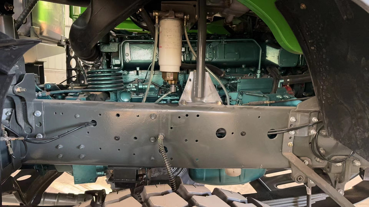 HOWO 6*6 dump truck - شاحنة قلاب: صورة 4 HOWO 6*6 dump truck - شاحنة قلاب: صورة 4