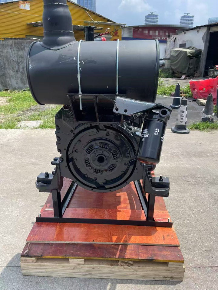 KOMATSU 6D107E-1 - محرك - حفّار: صورة 2 KOMATSU 6D107E-1 - محرك - حفّار: صورة 2