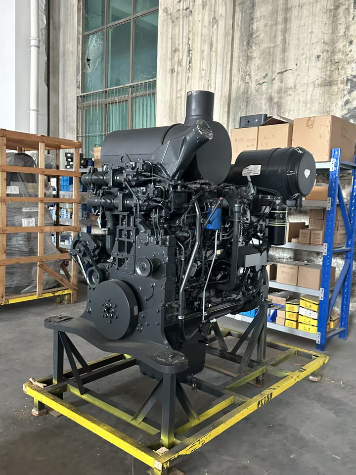 KOMATSU 6D140E-5 - محرك - حفّار: صورة 1 KOMATSU 6D140E-5 - محرك - حفّار: صورة 1