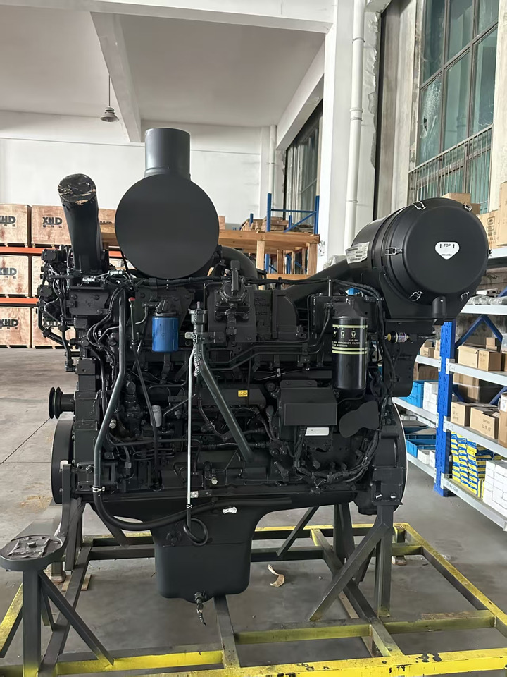 KOMATSU 6D140E-5 - محرك - حفّار: صورة 3 KOMATSU 6D140E-5 - محرك - حفّار: صورة 3