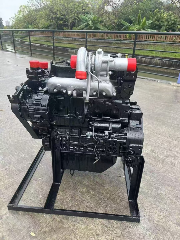 MITSUBISHI D04 - محرك - حفّار: صورة 1 MITSUBISHI D04 - محرك - حفّار: صورة 1