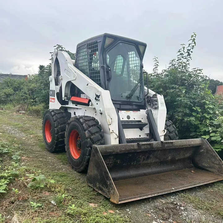 100%Ready Bobcat S300 Well Sold Most Famous Brand High Quality Bobcat S300 Skid Steer Loader for Sale - اللودر بعجل: صورة 2 100%Ready Bobcat S300 Well Sold Most Famous Brand High Quality Bobcat S300 Skid Steer Loader for Sale - اللودر بعجل: صورة 2