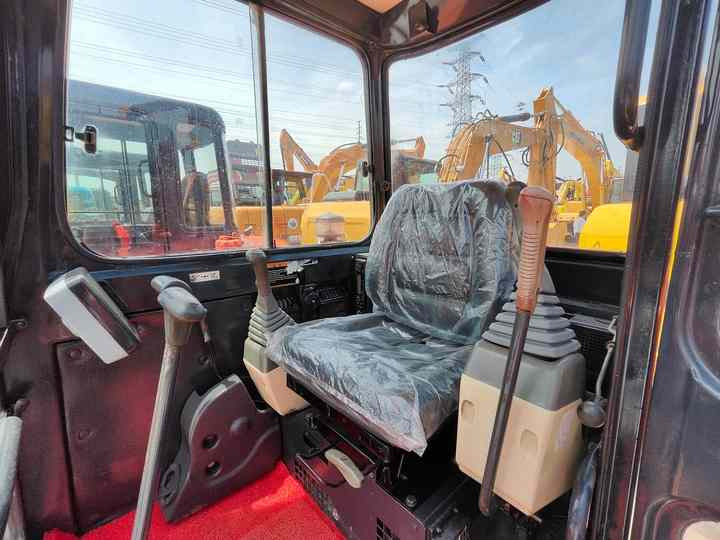 90% New Mini Excavator Doosan DH55, 5-Ton Mini Used High Quality - حفار صغير: صورة 2 90% New Mini Excavator Doosan DH55, 5-Ton Mini Used High Quality - حفار صغير: صورة 2