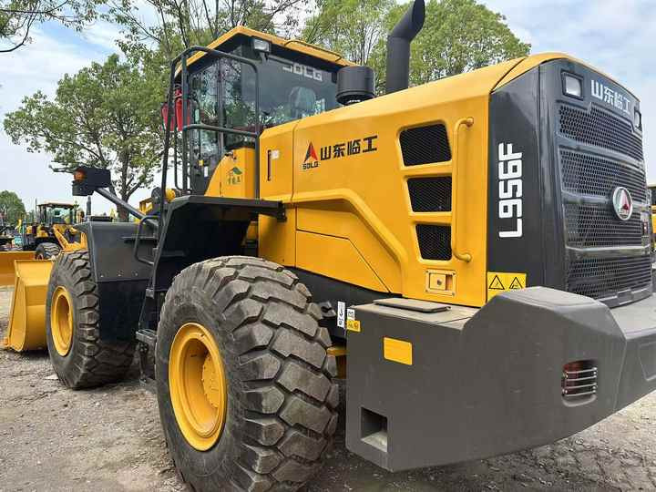 Affordable UsedSDLG 956F Front-End Loader - Low Hours, R-to-Ship Globally - اللودر بعجل: صورة 3 Affordable UsedSDLG 956F Front-End Loader - Low Hours, R-to-Ship Globally - اللودر بعجل: صورة 3