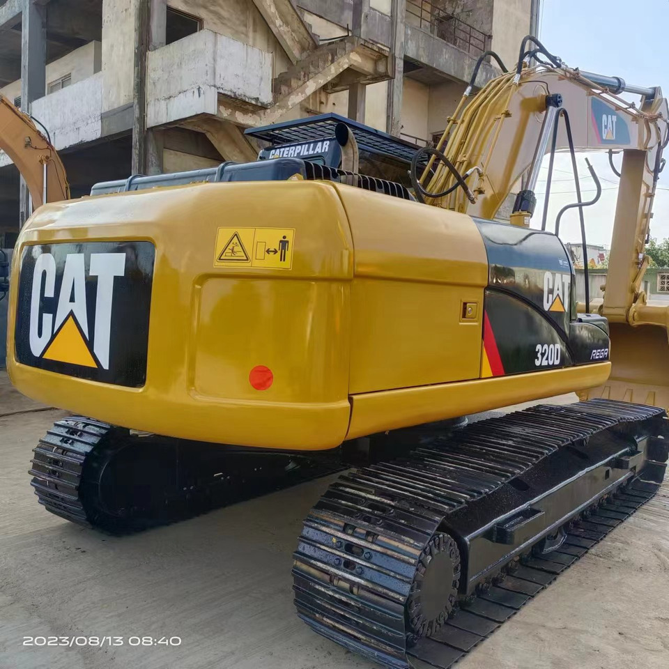 حفار زاحف CATERPILLAR 320D [ Copy ] [ Copy ]: صورة 10