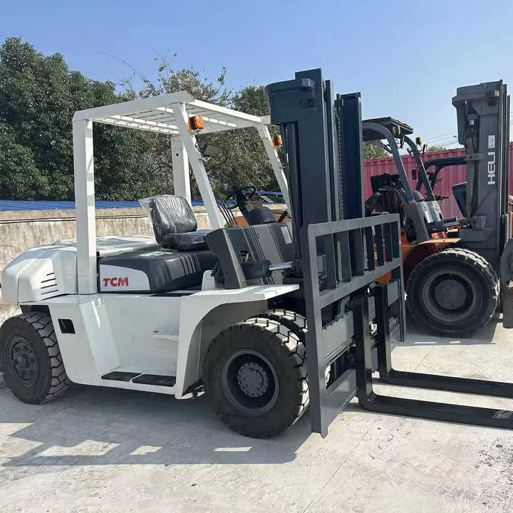 High Quality TCM 7 Ton with Hydraulic Distance Adjustment Used Forklift in Stock Used tcm Forklift 7 Ton Used tcm Fd70 Forklift - رافعة شوكية: صورة 1 High Quality TCM 7 Ton with Hydraulic Distance Adjustment Used Forklift in Stock Used tcm Forklift 7 Ton Used tcm Fd70 Forklift - رافعة شوكية: صورة 1