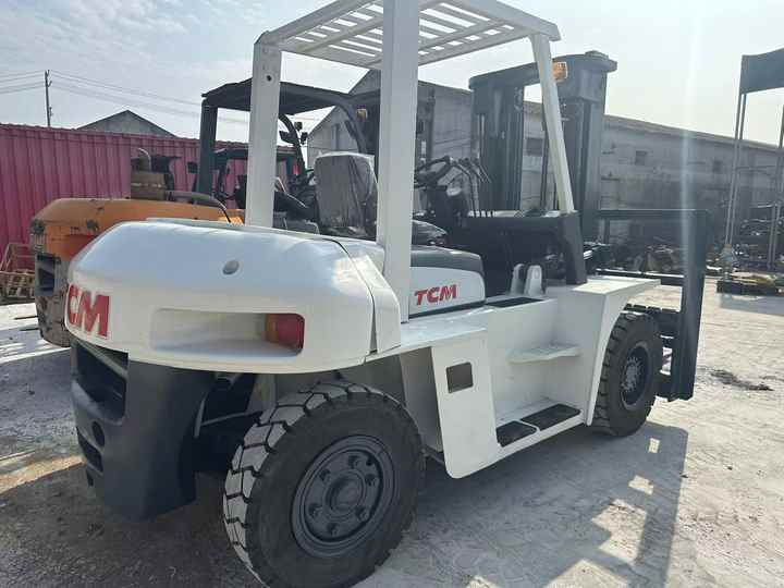 High Quality TCM 7 Ton with Hydraulic Distance Adjustment Used Forklift in Stock Used tcm Forklift 7 Ton Used tcm Fd70 Forklift - رافعة شوكية: صورة 2 High Quality TCM 7 Ton with Hydraulic Distance Adjustment Used Forklift in Stock Used tcm Forklift 7 Ton Used tcm Fd70 Forklift - رافعة شوكية: صورة 2