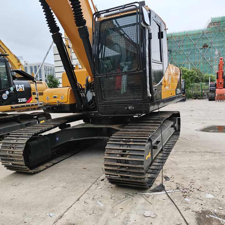 Hyundai Digger 220lc-9s Second Hand Korea Made High Performance Machine Hyundai Excavator for Sale - حفار زاحف: صورة 4 Hyundai Digger 220lc-9s Second Hand Korea Made High Performance Machine Hyundai Excavator for Sale - حفار زاحف: صورة 4