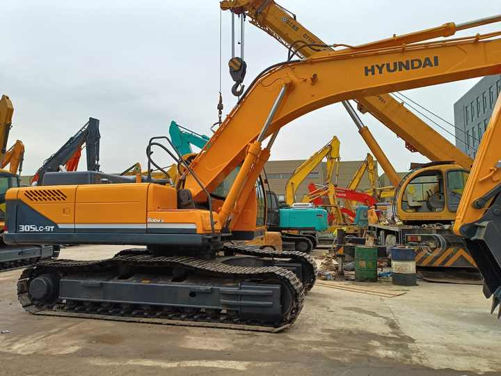 Hyundai Digger 305-9T Second Hand Korea Made High Performance Machine Hyundai Excavator for Sale - حفار زاحف: صورة 4 Hyundai Digger 305-9T Second Hand Korea Made High Performance Machine Hyundai Excavator for Sale - حفار زاحف: صورة 4