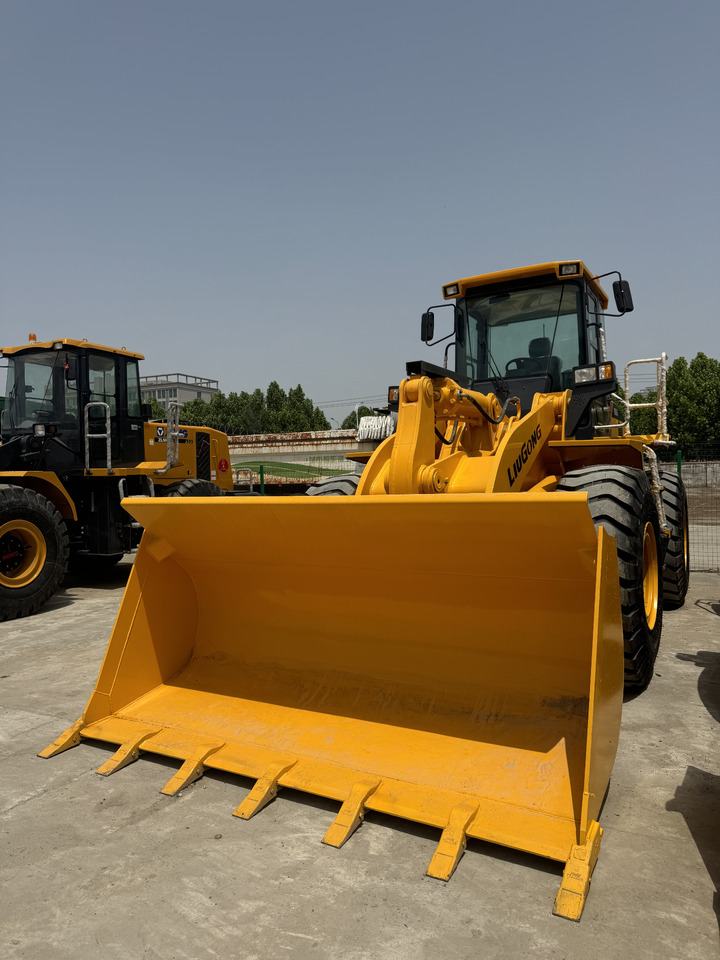 LIUGONG Used LIUGONG LOADER 856 Second-hand - آلات الإنشاء: صورة 3 LIUGONG Used LIUGONG LOADER 856 Second-hand - آلات الإنشاء: صورة 3