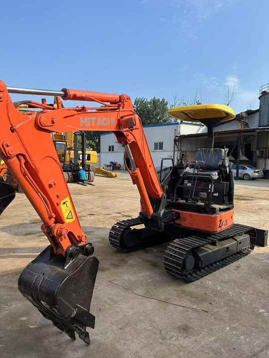 Mini 3-Ton Excavator used Hitachi ZX30 excavator with Excellent Performance and Low Price for sale! - حفّار: صورة 5 Mini 3-Ton Excavator used Hitachi ZX30 excavator with Excellent Performance and Low Price for sale! - حفّار: صورة 5