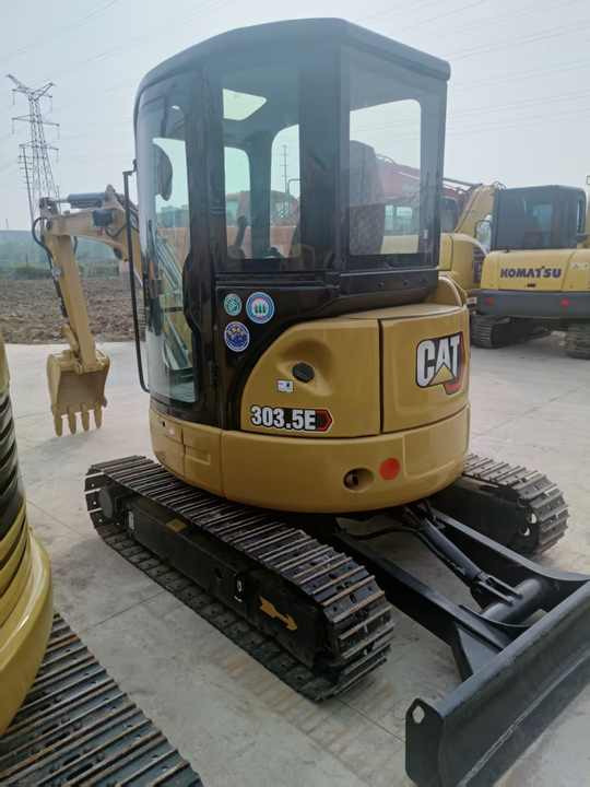 Powerful Used CAT 303.5E for Sale Proven Efficiency - حفار صغير: صورة 5 Powerful Used CAT 303.5E for Sale Proven Efficiency - حفار صغير: صورة 5